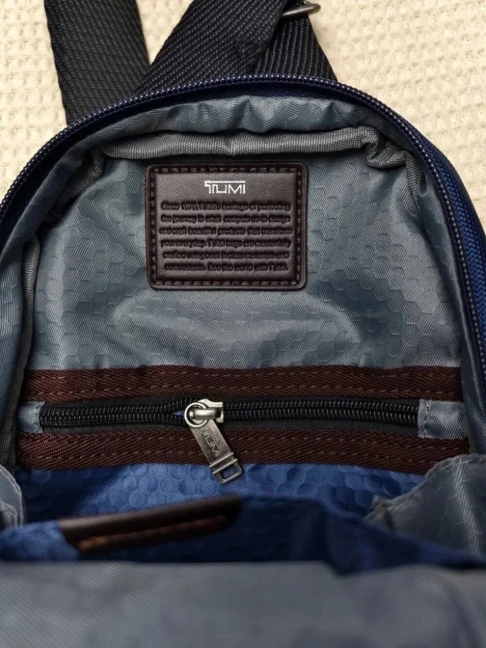 ❉Tumi Alpha Bravo Compact Shoulder Bag|Chest Pack